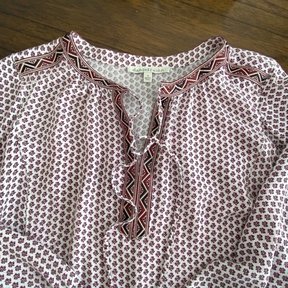 DANIEL Rainn boho aztec peasant style pull over blouse size M - Picture 2 of 11